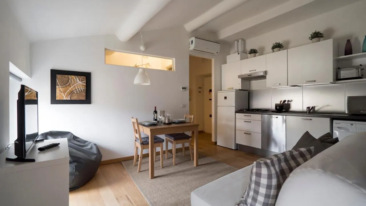Italianway - Panfilo Castaldi 27 Apartment Milan